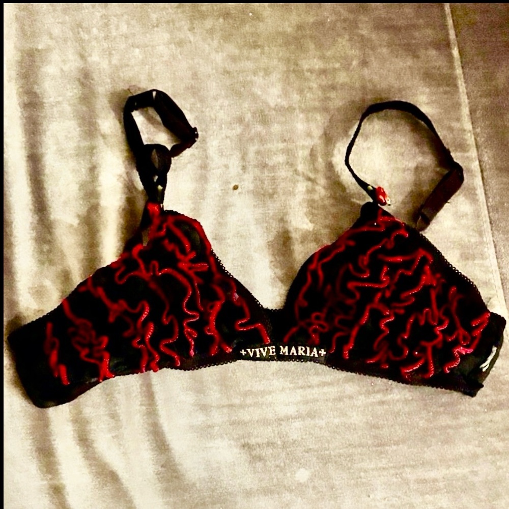 VIVE MARIA Bralette Ruffle Detail Black and Red Lace Bra RARE